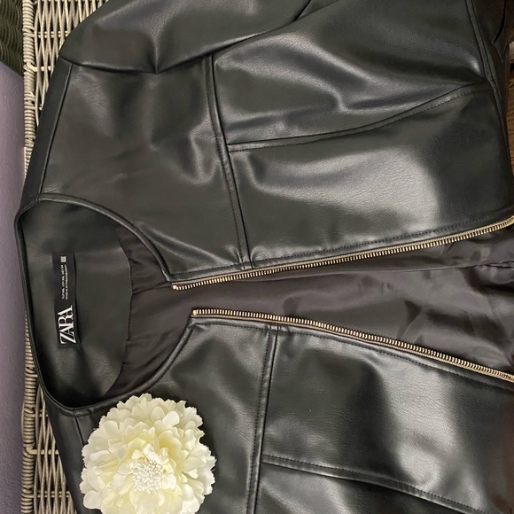 Zara Faux Leather Fitted Jacket - Picture 12 of 15